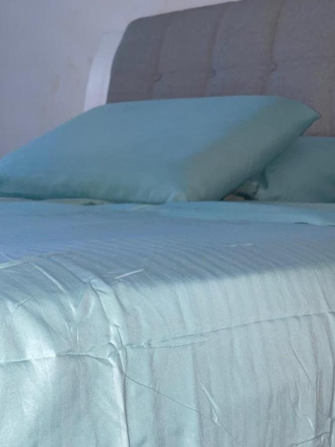 Danisha's Place Vip Apartment *